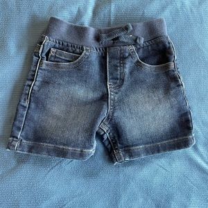 Garanimals 18mo old baby boy jean shorts